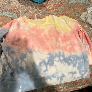XXL Gap tie dye sweatshirt. NEVER WORN.